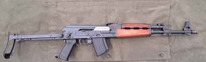 AK M70AB2 YUGOSLAVO