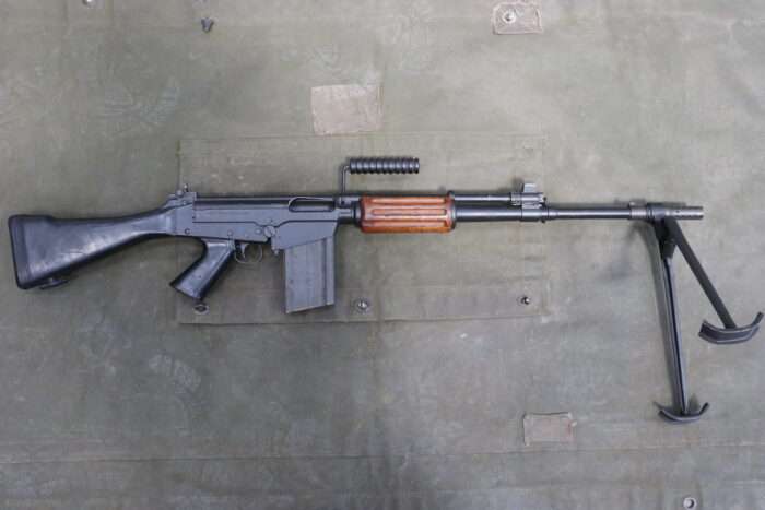 F.A.L. 50.41 "FALO" ( FUSIL AUTOMATIQUE Lourde) cal. 7,62x51